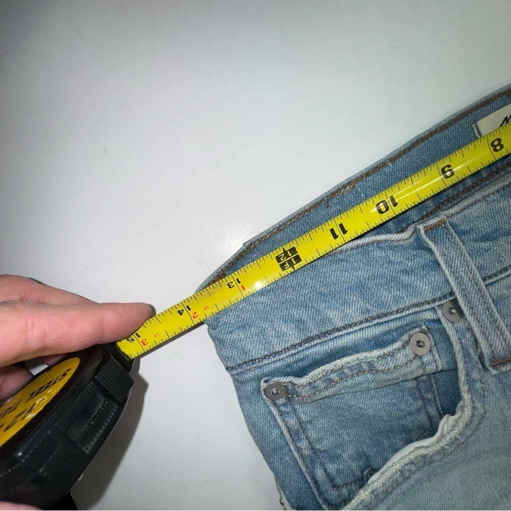 Madewell The Perfect Vintage Straight Jean in Danby Wash: Knee-Rip Size 26 NWOT - Picture 16 of 16